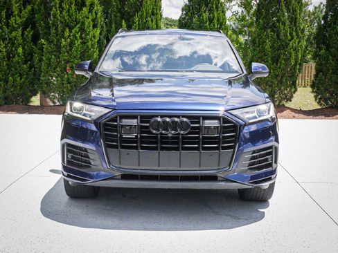 Used 2021 Audi Q7 3.0T Premium Plus w/ Executive Package AWD/4WD image 3