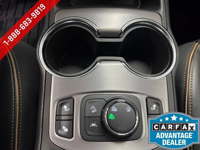 Certified 2024 GMC Terrain AT4 w/ Infotainment Package II AWD/4WD image 17