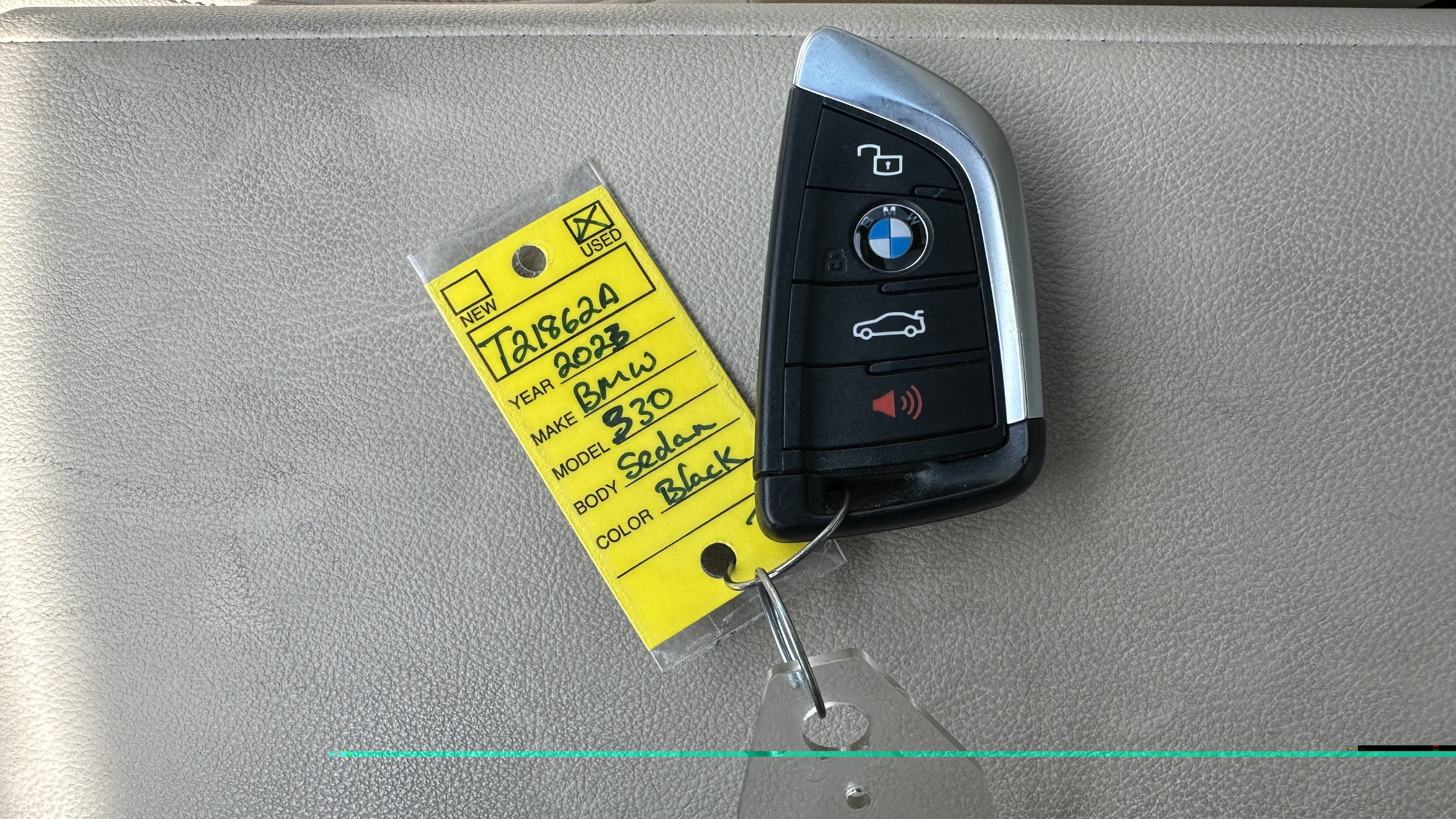 Used 2023 BMW 330i xDrive Sedan w/ Premium Package AWD/4WD image 34
