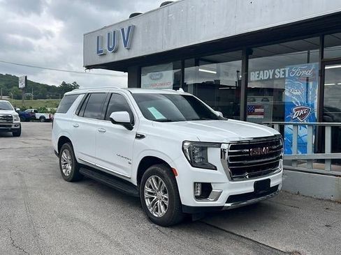Used 2021 GMC Yukon SLT AWD/4WD image 1