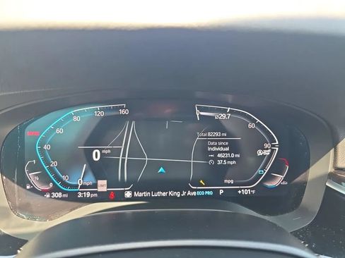 Used 2021 BMW 530i w/ Premium Package RWD image 18