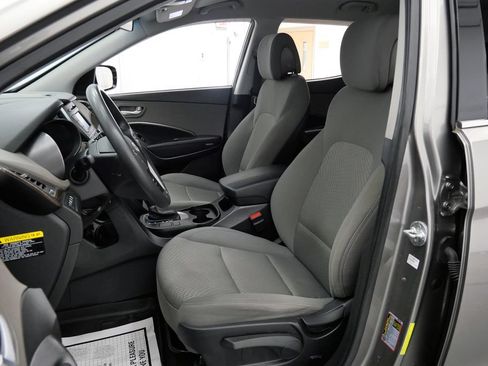 Used 2017 Hyundai Santa Fe Sport AWD/4WD image 10