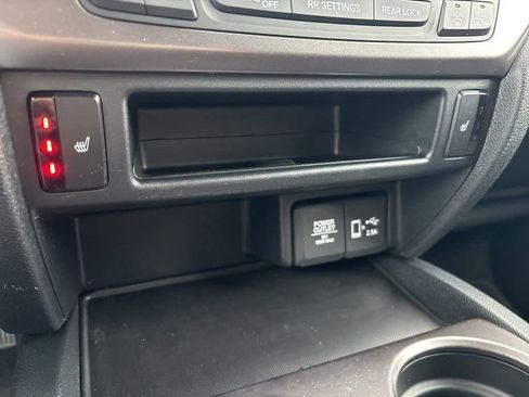 Used 2022 Honda Pilot Sport image 28