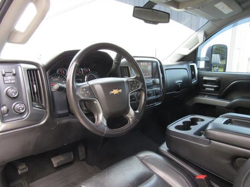 Used 2015 Chevrolet Silverado 2500 LT w/ Z71 Package, Off-Road AWD/4WD image 12