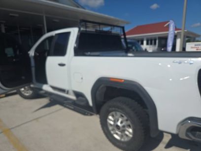 Used 2024 GMC Sierra 2500 Pro w/ Convenience Package