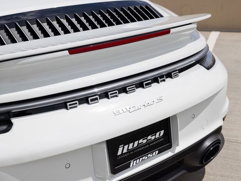 Used 2025 Porsche 911 Turbo S image 36
