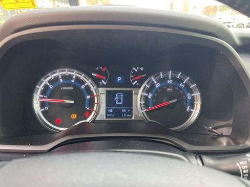 Used 2018 Toyota 4Runner Limited image 9