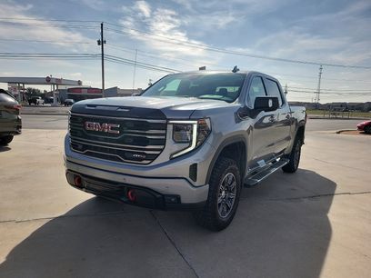 Used 2025 GMC Sierra 1500 AT4