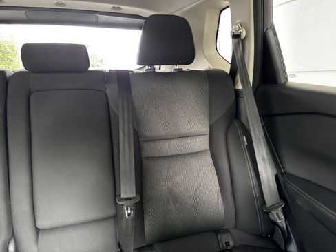 Used 2025 Nissan Rogue SV FWD image 38