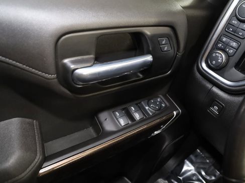 Used 2021 Chevrolet Silverado 1500 RST image 25