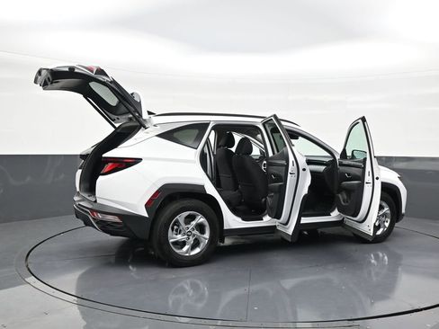 Used 2024 Hyundai Tucson SEL FWD image 29