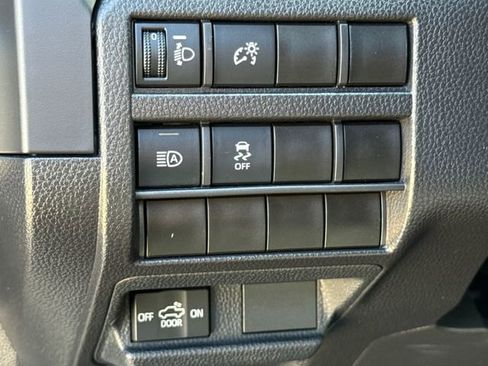 Used 2025 Toyota Tacoma SR RWD image 21