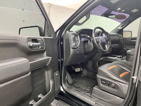 Used 2021 GMC Sierra 1500 AT4 w/ AT4 Premium Package AWD/4WD image 16