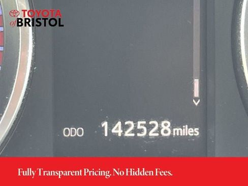 Used 2018 Toyota Highlander Plus AWD/4WD image 37