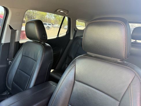 Used 2019 GMC Terrain SLT w/ Preferred Package image 10