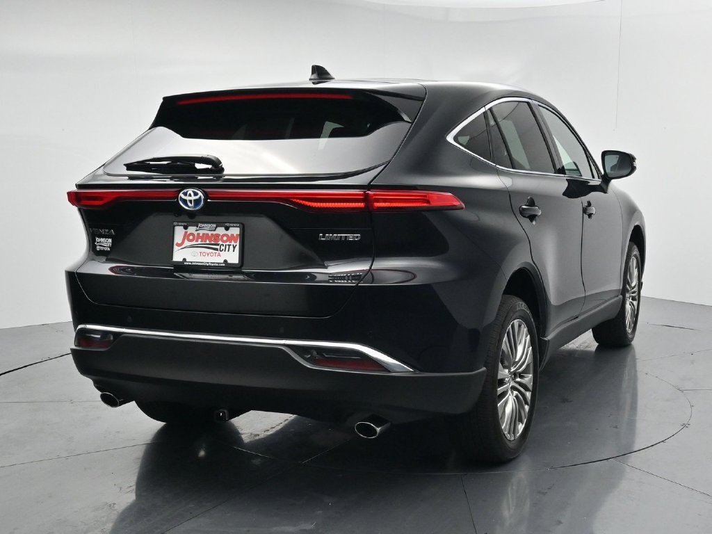 Used 2023 Toyota Venza Limited AWD/4WD image 6