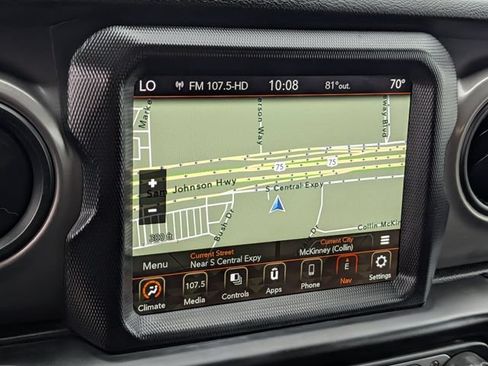 Used 2021 Jeep Wrangler Unlimited Sport AWD/4WD image 18