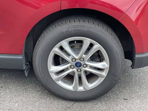 Used 2017 Ford Edge SEL w/ Equipment Group 201A FWD image 25