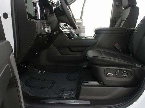 New 2026 GMC Sierra 2500 Denali w/ Denali Reserve Package image 21