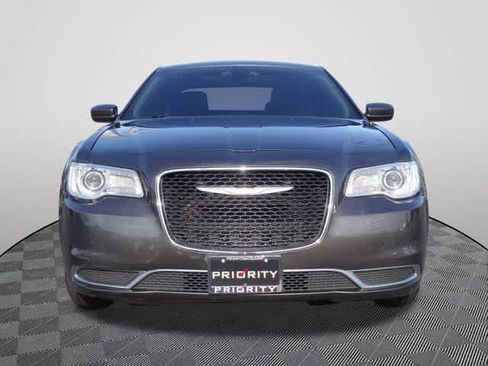 Used 2015 Chrysler 300 Limited AWD/4WD image 5