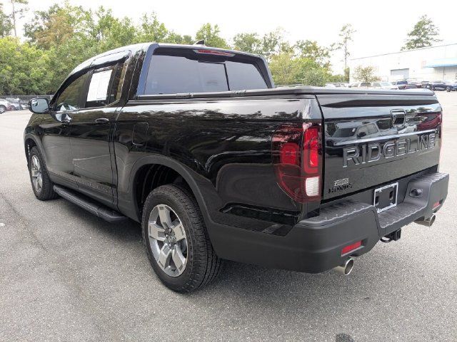 Certified 2025 Honda Ridgeline RTL image 10