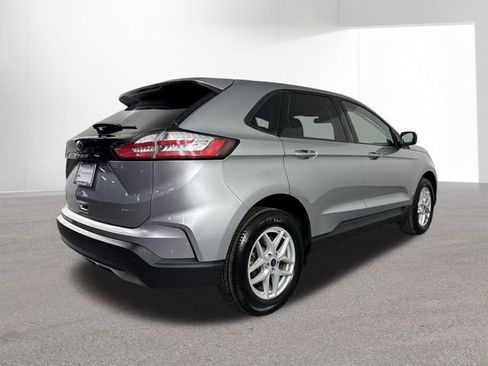 Used 2022 Ford Edge SE w/ Cargo Accessory Package image 32