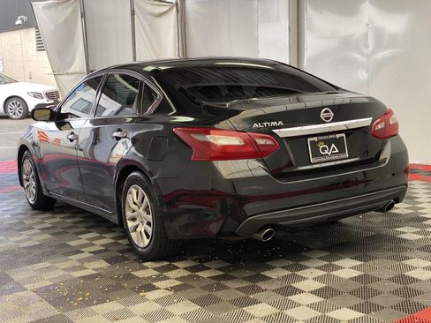 Used 2018 Nissan Altima 2.5 S w/ S Convenience Package FWD image 4