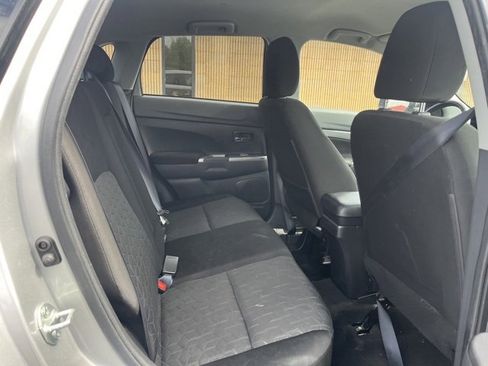 Used 2021 Mitsubishi Outlander Sport LE image 11