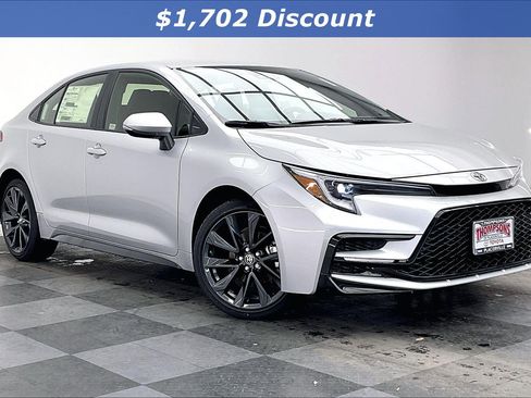New 2026 Toyota Corolla SE image 1