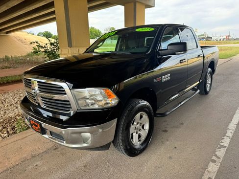 Used 2015 RAM 1500 Lone Star AWD/4WD image 7