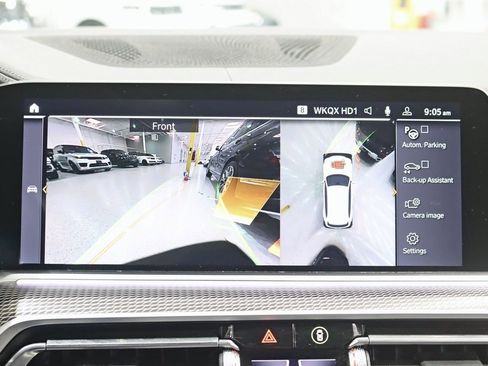 Used 2022 BMW X5 M50i image 20