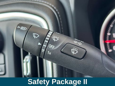 Used 2022 Chevrolet Silverado 1500 High Country w/ LPO, Dark Essentials Package AWD/4WD image 11