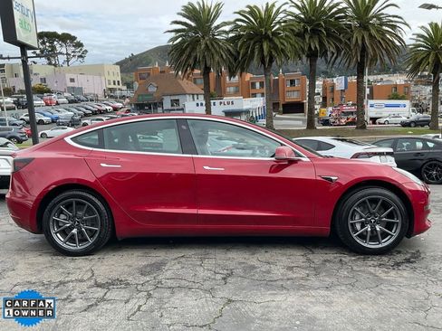 Used 2019 Tesla Model 3 Standard Range Plus image 3