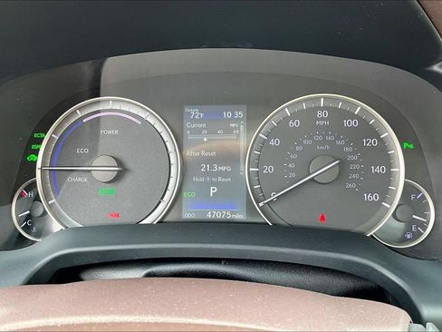 Used 2019 Lexus RX 450h AWD w/ Navigation Package image 13