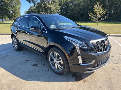 Certified 2025 Cadillac XT5 Premium Luxury image 10