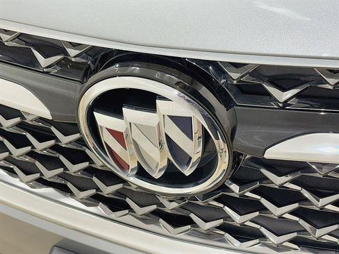 Used 2023 Buick Envision Avenir AWD/4WD image 31