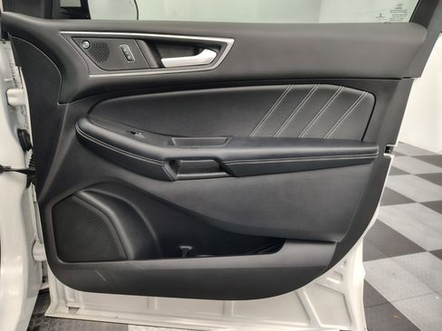 Used 2022 Ford Edge ST w/ Equipment Group 401A image 26