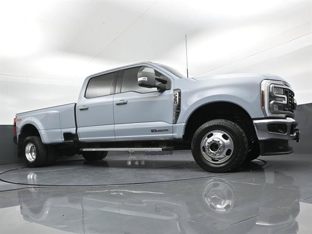 Used 2024 Ford F350 Lariat AWD/4WD image 35