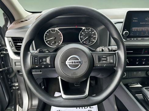 Used 2021 Nissan Rogue S AWD/4WD image 15