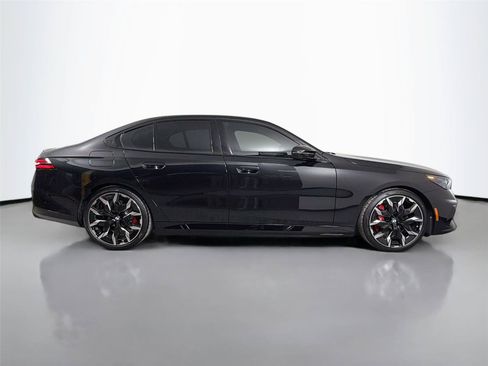 New 2026 BMW i5 M60 AWD/4WD image 4