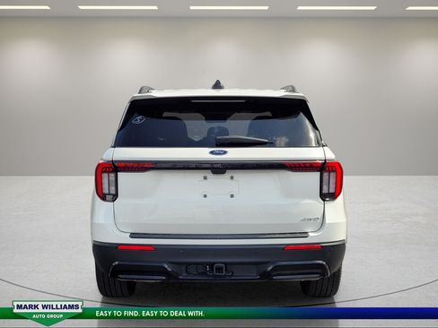 Used 2025 Ford Explorer ST-Line w/ Premium Package AWD/4WD image 5