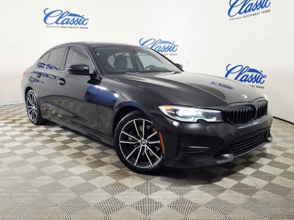 Used 2020 BMW 330i Sedan w/ Convenience Package RWD image 1