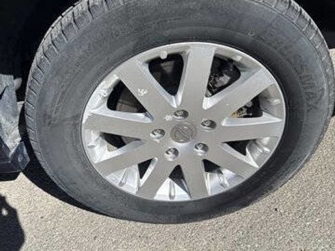 Used 2015 Chrysler Town & Country Touring w/ Driver Convenience Group FWD image 18