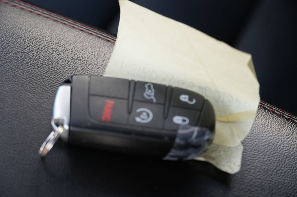 Used 2026 Dodge Durango GT AWD/4WD image 2
