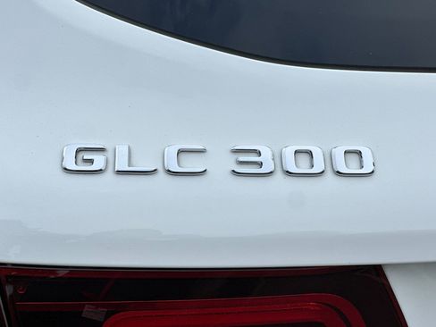 Used 2022 Mercedes-Benz GLC 300 image 25