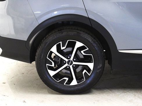 Used 2024 Kia Sportage EX AWD/4WD image 36
