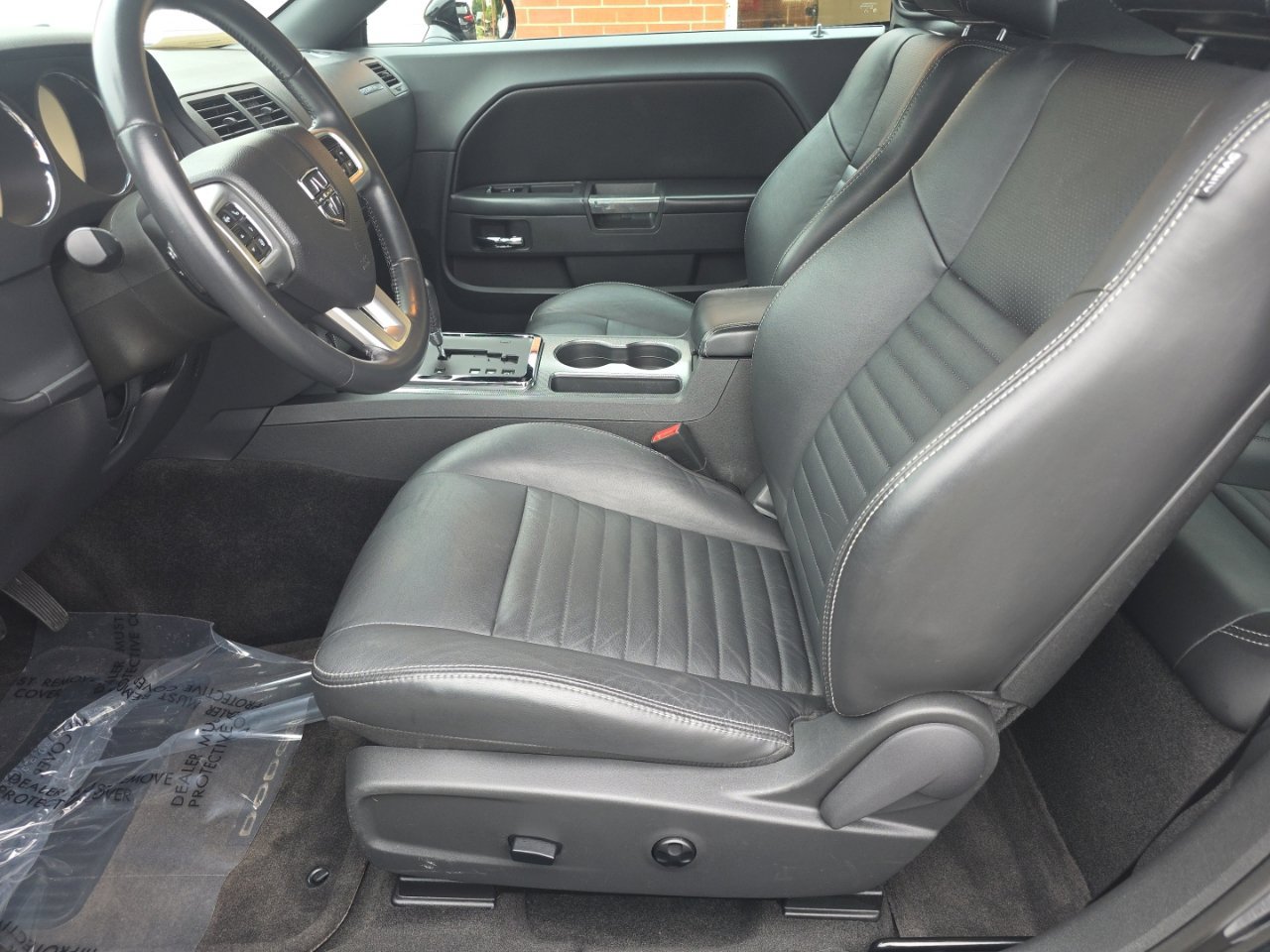 Used 2011 Dodge Challenger R/T RWD image 15