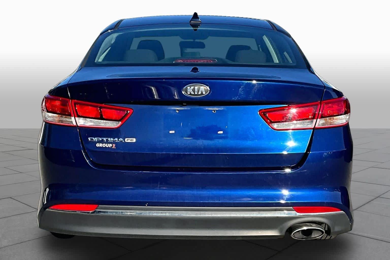 Used 2017 Kia Optima LX w/ Driver Convenience Package FWD image 5