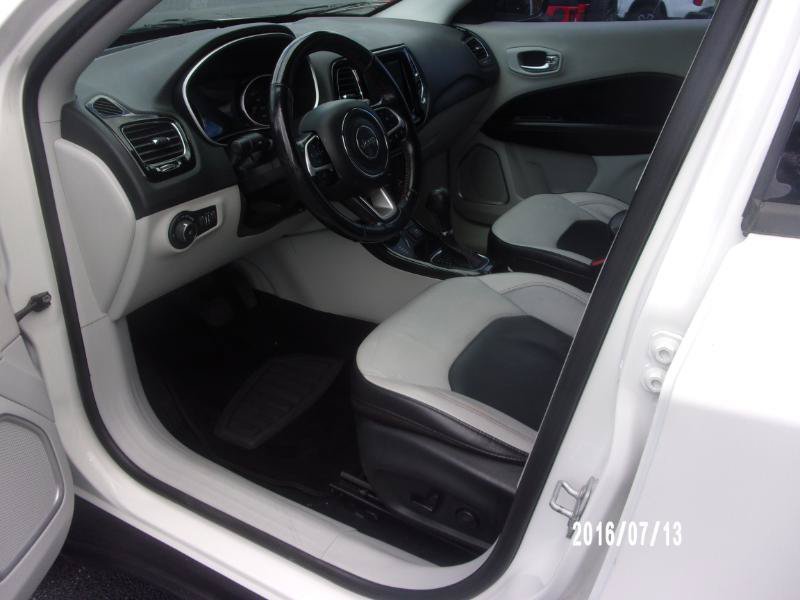 Used 2021 Jeep Compass Limited AWD/4WD image 7