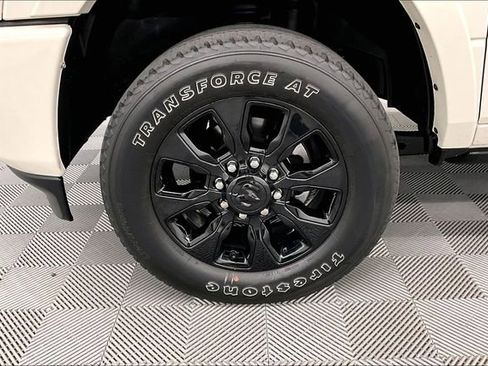 Used 2024 RAM 2500 Limited AWD/4WD image 10